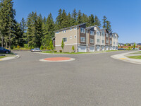 Emerald Pointe Townhomes in Puyallup, WA - Foto de edificio - Building Photo