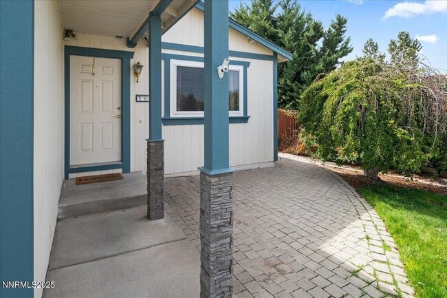 5658 Cranberry Ct in Sun Valley, NV - Building Photo - Building Photo