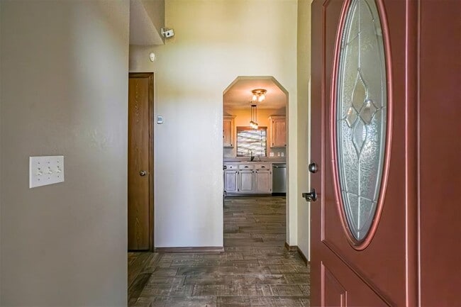 11857 NW 7th St in Yukon, OK - Building Photo - Building Photo