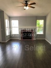 9075 Mirassou Ct in Sacramento, CA - Building Photo - Building Photo