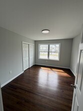 309 Main St in East Berlin, CT - Building Photo - Building Photo