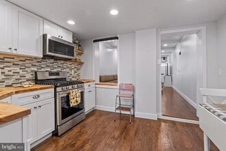 2846 Almond St in Philadelphia, PA - Building Photo - Building Photo