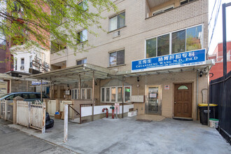 13232 41st Ave in Flushing, NY - Building Photo - Building Photo