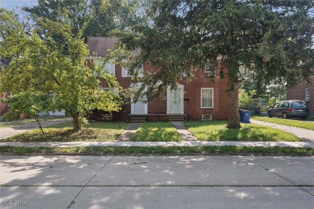 4723 W 125th St in Cleveland, OH - Building Photo