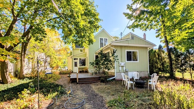 426 Seventh St in Traverse City, MI - Building Photo - Building Photo