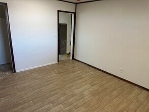 839 E Ave P-12 in Palmdale, CA - Building Photo - Building Photo