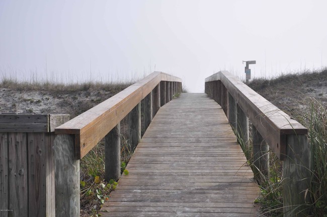 1018 1st St in Jacksonville Beach, FL - Building Photo - Building Photo