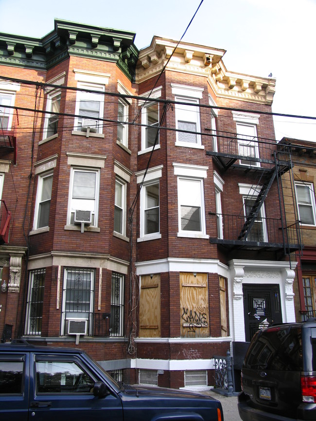 1535 Vyse Ave in Bronx, NY - Building Photo - Building Photo