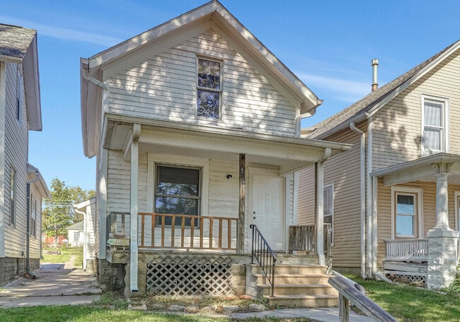 property at 816 C St