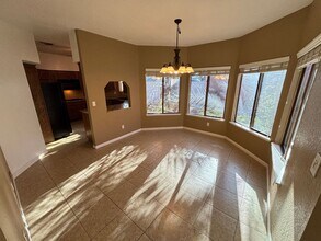 5140 Edna Ave in Las Vegas, NV - Building Photo - Building Photo