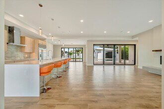 5849 Driftwood Ave in Sarasota, FL - Building Photo - Building Photo