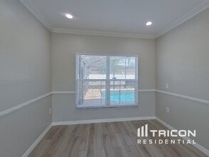 1102 Chesterfield Ct in Kissimmee, FL - Building Photo - Building Photo