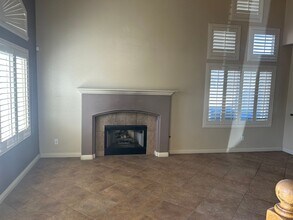 2624 Ridgewater Cir in Henderson, NV - Building Photo - Building Photo