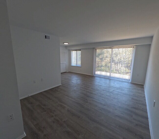 125 Clubhouse Dr SW, Unit #9 in Leesburg, VA - Foto de edificio - Building Photo