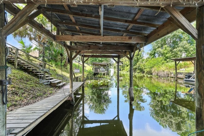 property at 163 Buchanan Cir