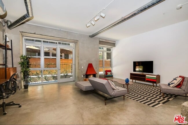 property at 527 Molino St