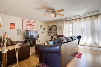 3705 38th St in Lubbock, TX - Building Photo - Building Photo