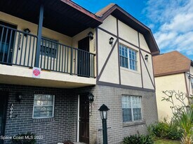 3005 Sir Hamilton Cir in Titusville, FL - Building Photo