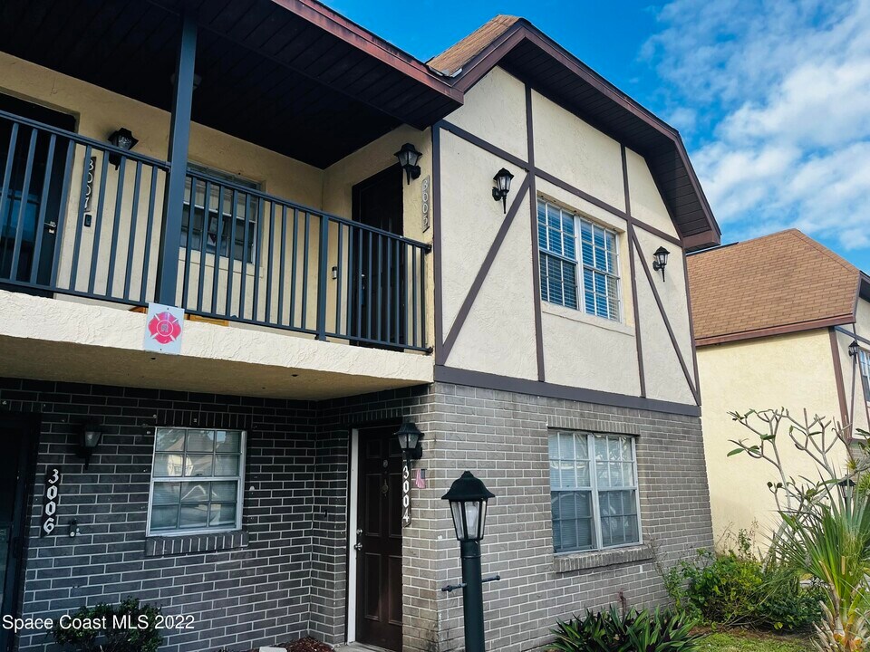 3005 Sir Hamilton Cir in Titusville, FL - Building Photo