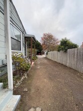 371 26th Ave in Santa Cruz, CA - Building Photo - Building Photo