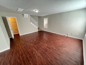 2805 Herndon Village Way in Raleigh, NC - Building Photo - Building Photo