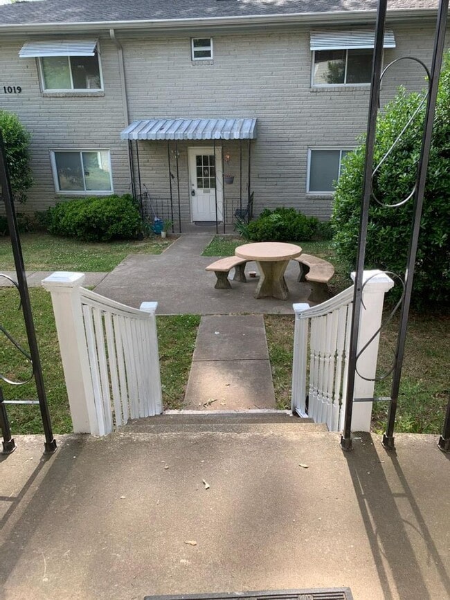 1015 Rosser St NW in Conyers, GA - Building Photo - Building Photo