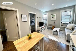 466 Amsterdam Ave in New York, NY - Building Photo - Building Photo