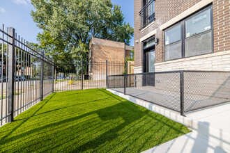 6349 S Maryland Ave in Chicago, IL - Building Photo - Building Photo