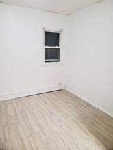 4 Sea Cliff Ave in Sea Cliff, NY - Building Photo - Building Photo