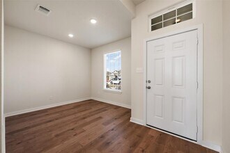 109 Watch Hl in Jarrell, TX - Building Photo - Building Photo