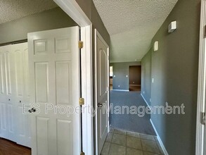 5345 Dollar Run Dr in Indianapolis, IN - Building Photo - Building Photo