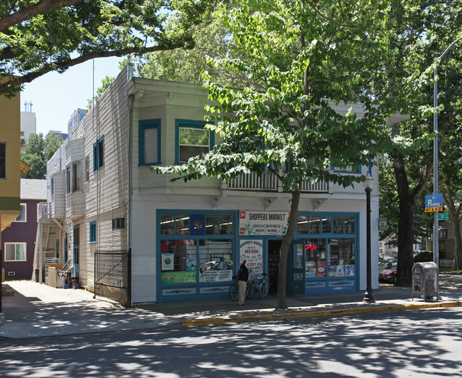 Shoppers Market in Sacramento, CA - Building Photo - Building Photo