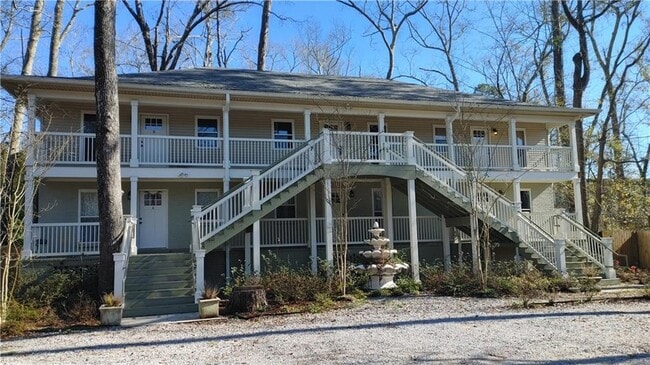 property at 425 Depre St