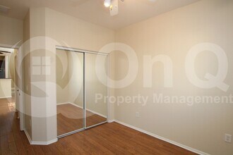 1366 S Sabino Dr in Gilbert, AZ - Building Photo - Building Photo