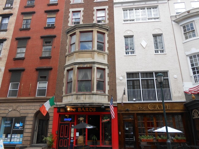 2013 Walnut St, Unit #4