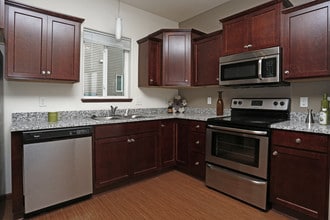 Indigo Crossing in Mankato, MN - Building Photo - Interior Photo