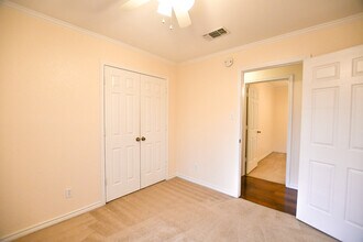 4056 La Costa Ct in Irving, TX - Building Photo - Building Photo