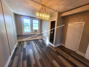 345 Iroquois Pl in Beaver, PA - Building Photo - Building Photo