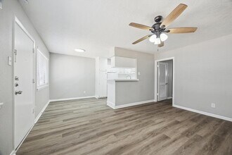 101 Avondale St in Houston, TX - Building Photo - Building Photo