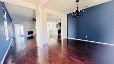 1045 Holly Anne Ln in Aubrey, TX - Building Photo - Building Photo