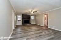 404 Waterfront Ct in Woodstock, GA - Building Photo - Building Photo