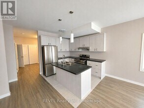 9 Caroline St in Welland, ON - Building Photo - Building Photo