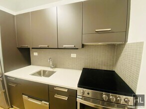 East 39th Street in New York, NY - Building Photo - Building Photo