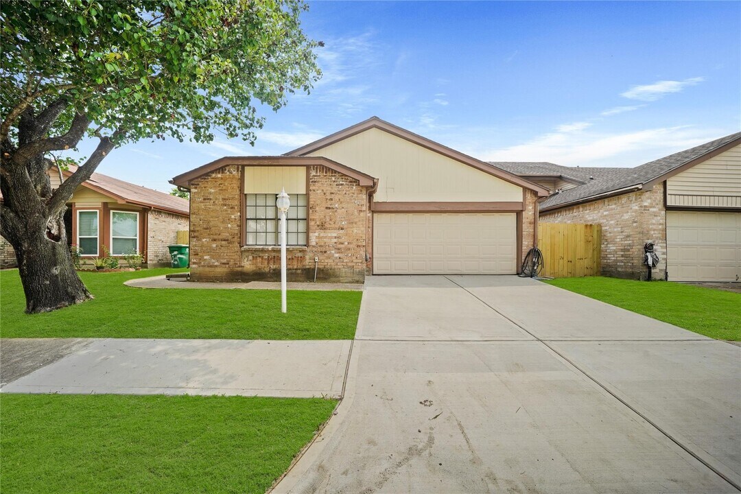 3409 Meadway Dr in Houston, TX - Building Photo