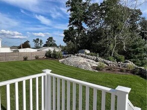 14 Summer St in West Warwick, RI - Building Photo - Building Photo