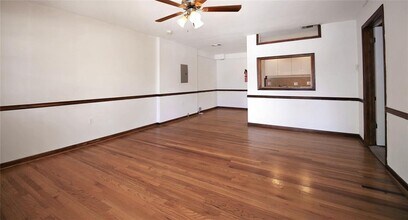 410 Anita St in Houston, TX - Foto de edificio - Building Photo