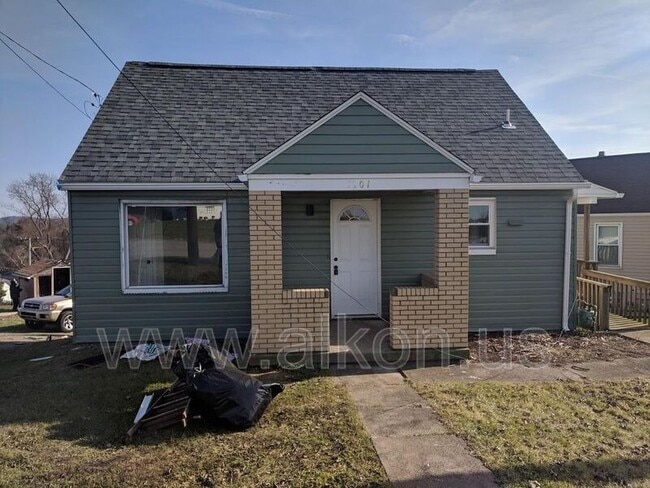 property at 1901 Worton Blvd