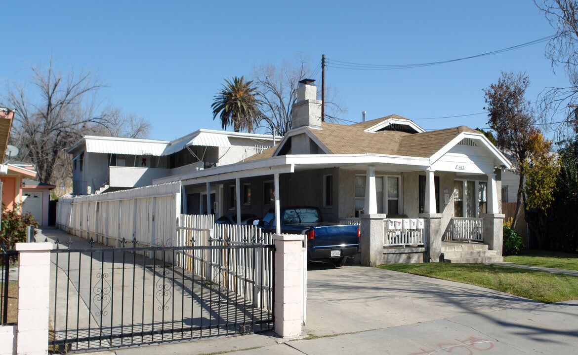 162 W Wabash St in San Bernardino, CA - Building Photo