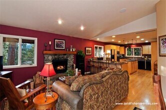 483 Skylake Ct in Incline Village, NV - Building Photo - Building Photo