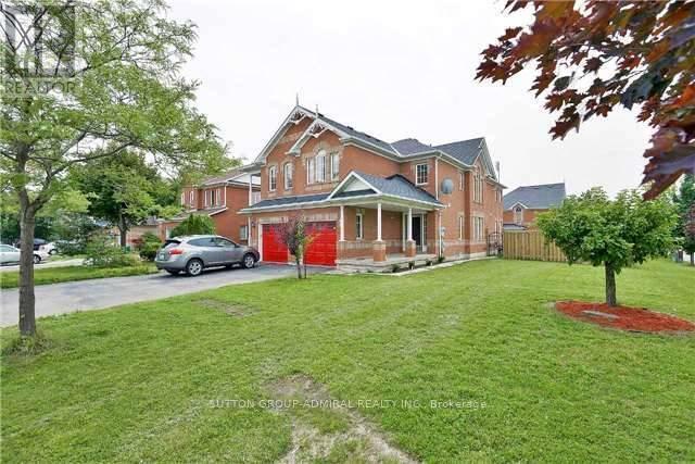 838 Golden Farmer Way in Mississauga, ON - Building Photo - Building Photo